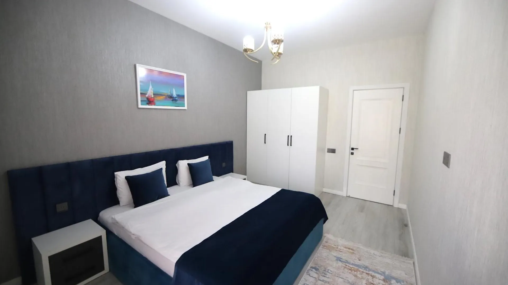 ホテル Apartments For Rent バクー